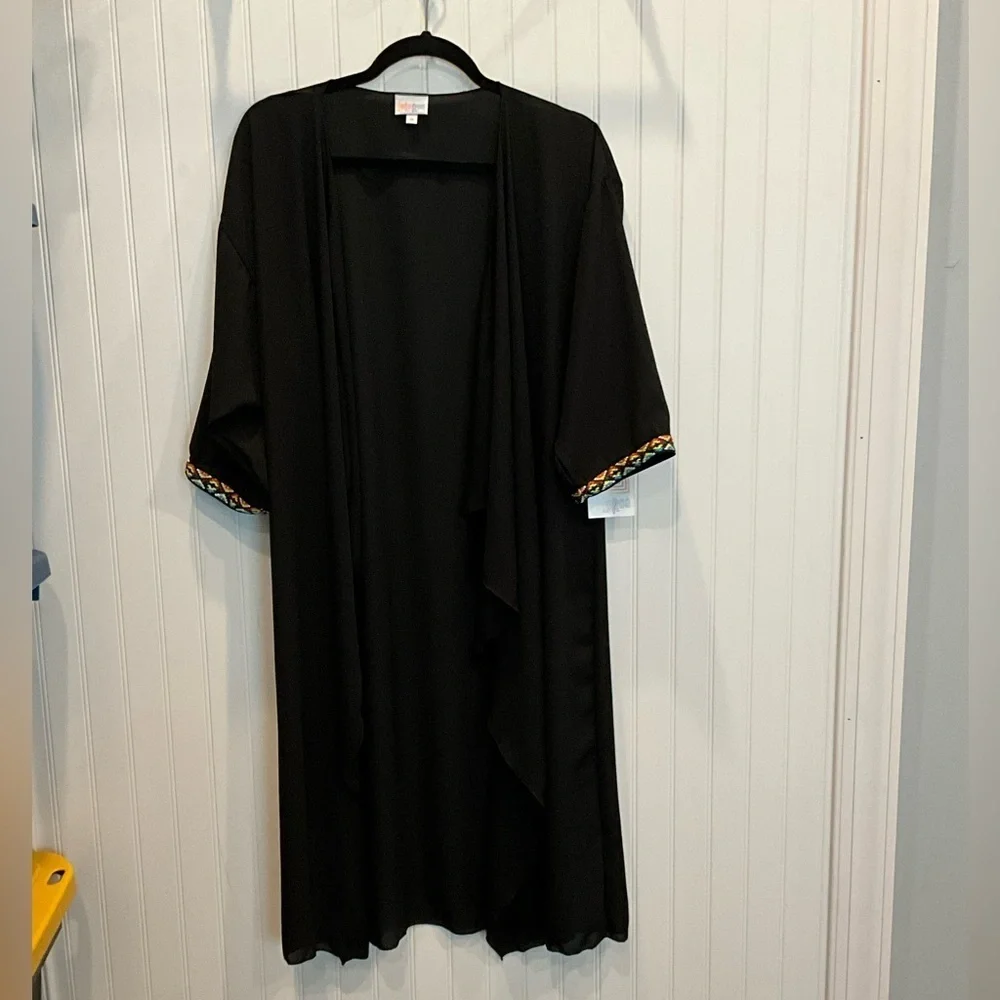 ❄️ LuLaRoe | Shirley Black Kimono Cardigan with Embroidered Trim Medium